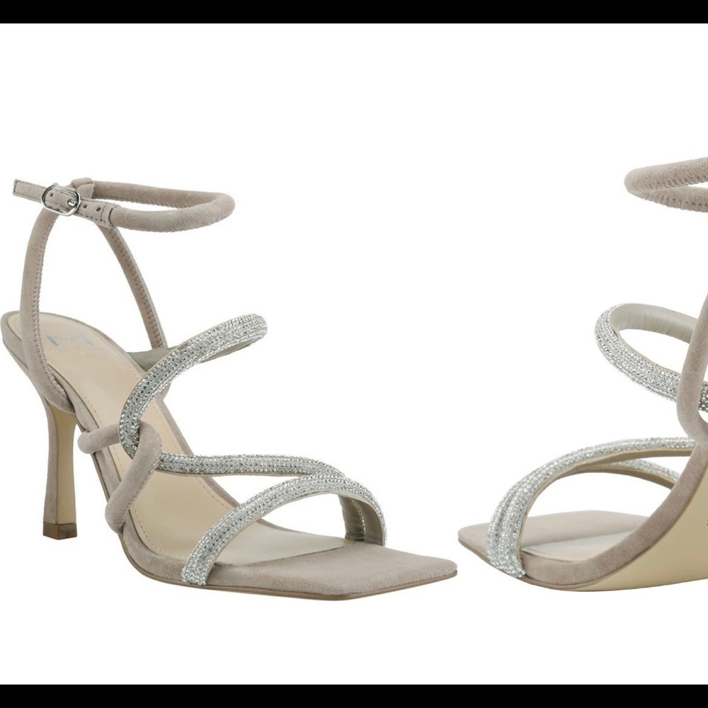 Marc Fisher LTD DEBBIE STRAPPY HEELED SANDAL